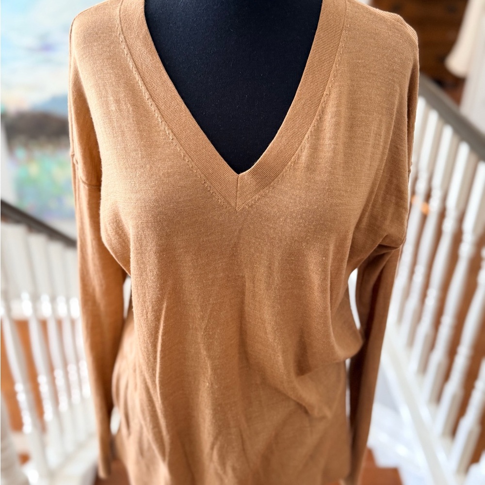 Kit and Ace Deep Vneck Tan Sweater